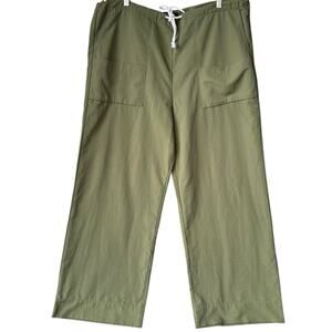 Local European Woman's Green Drawstring Pants Size M/ L